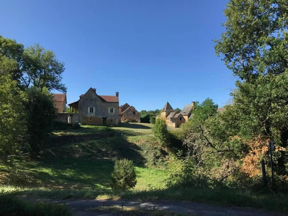 Chambre d'hôtes Lasserre Saint-Amand-de-Coly Extérieur photo
